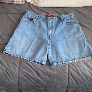 Women’s shorts